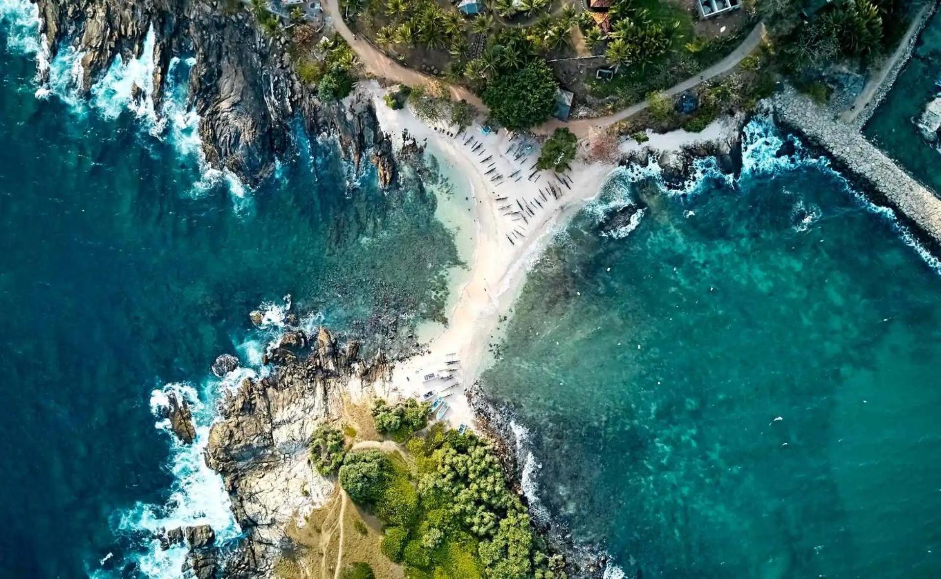 ディックウェラ Thaproo Bay Hiriketiya Bed & Breakfast エクステリア 写真